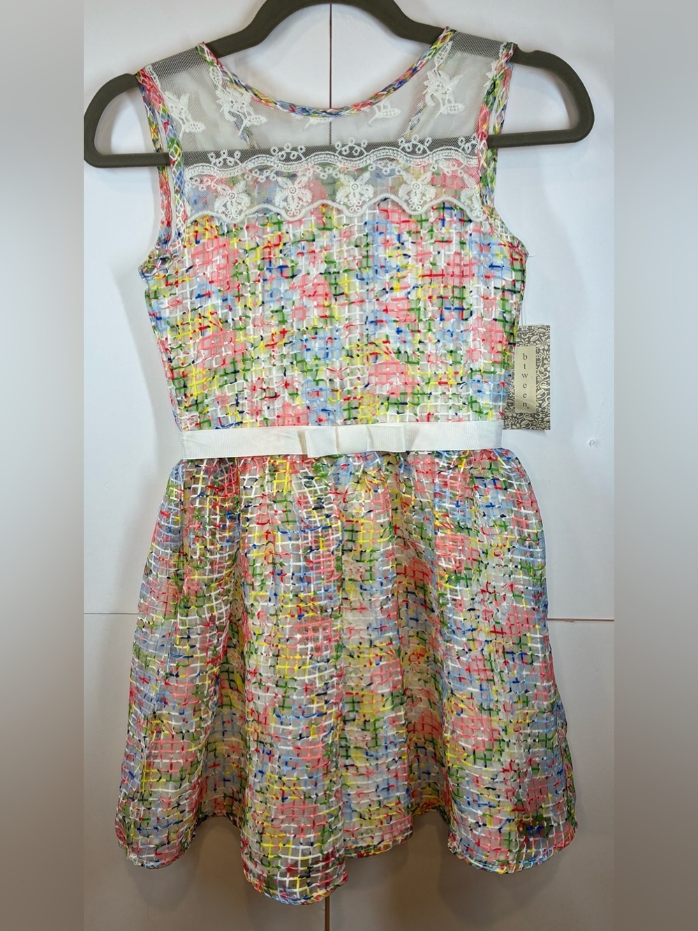 NWT Btween Girls Size 10 Sleeveless Fit & Flare Party Dress White Multicolor